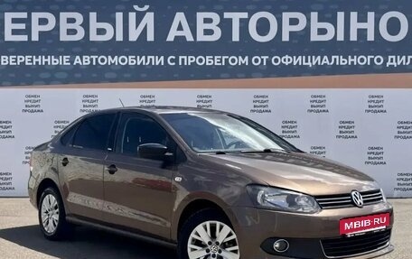 Volkswagen Polo VI (EU Market), 2014 год, 900 000 рублей, 3 фотография