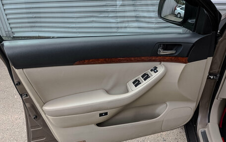 Toyota Avensis III рестайлинг, 2006 год, 800 000 рублей, 18 фотография