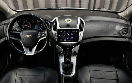 Chevrolet Cruze II, 2013 год, 569 999 рублей, 10 фотография