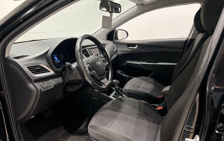 Hyundai Solaris II рестайлинг, 2019 год, 1 049 000 рублей, 14 фотография