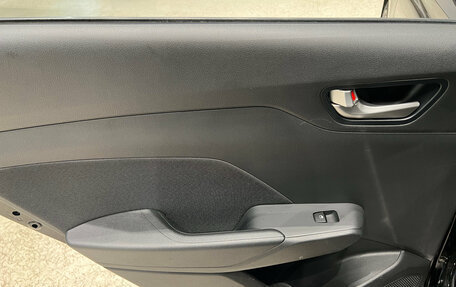 Hyundai Solaris II рестайлинг, 2019 год, 1 049 000 рублей, 13 фотография