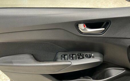 Hyundai Solaris II рестайлинг, 2019 год, 1 049 000 рублей, 15 фотография