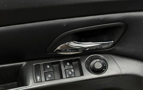 Chevrolet Cruze II, 2013 год, 569 999 рублей, 16 фотография