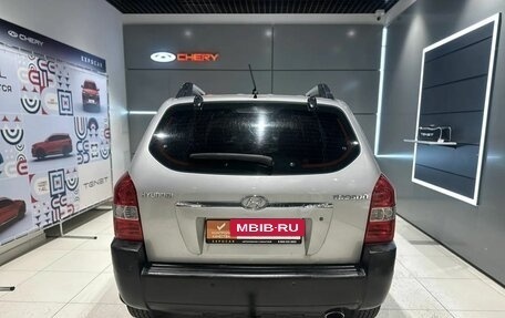 Hyundai Tucson III, 2005 год, 630 000 рублей, 4 фотография