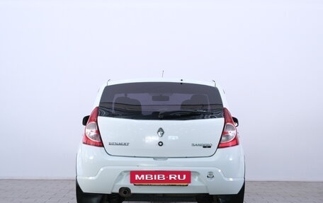 Renault Sandero I, 2012 год, 529 000 рублей, 6 фотография
