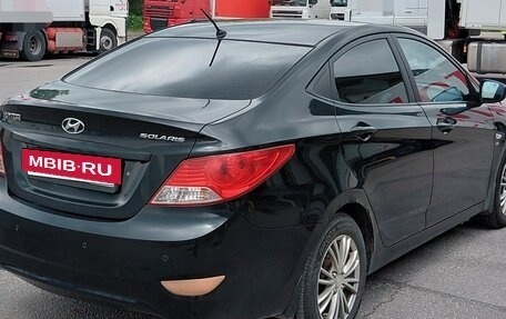 Hyundai Solaris II рестайлинг, 2013 год, 645 000 рублей, 4 фотография