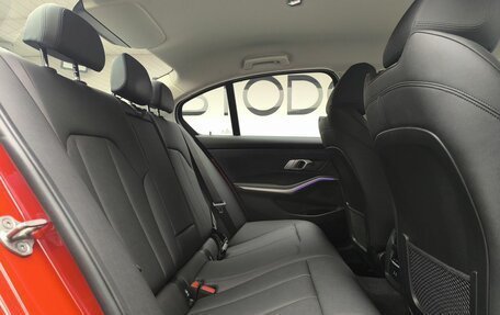 BMW 3 серия, 2021 год, 3 924 000 рублей, 23 фотография