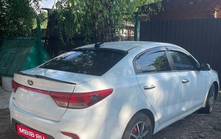 KIA Rio IV, 2017 год, 700 000 рублей, 4 фотография