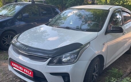 KIA Rio IV, 2017 год, 700 000 рублей, 2 фотография