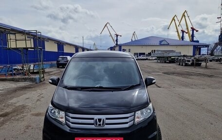 Honda Freed I, 2012 год, 995 000 рублей, 2 фотография