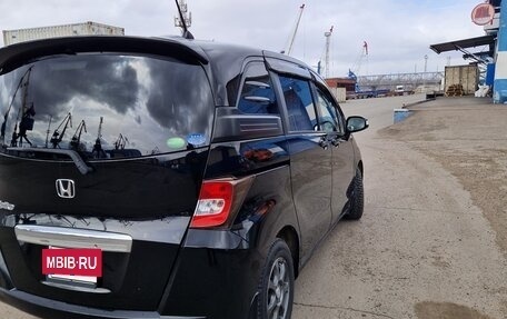 Honda Freed I, 2012 год, 995 000 рублей, 6 фотография