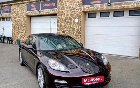 Porsche Panamera II рестайлинг, 2011 год, 2 500 000 рублей, 2 фотография