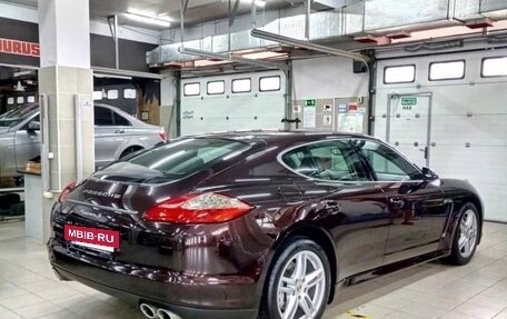 Porsche Panamera II рестайлинг, 2011 год, 2 500 000 рублей, 9 фотография