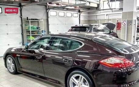 Porsche Panamera II рестайлинг, 2011 год, 2 500 000 рублей, 8 фотография