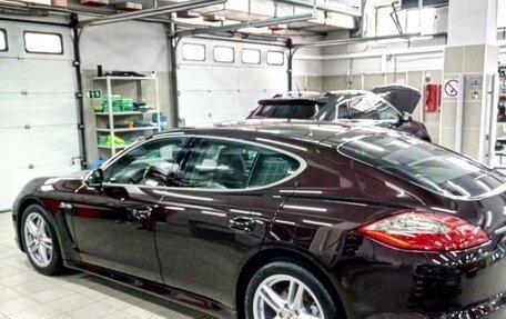 Porsche Panamera II рестайлинг, 2011 год, 2 500 000 рублей, 20 фотография