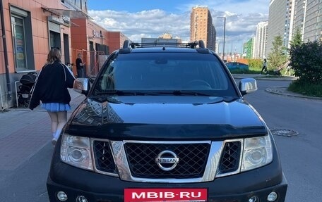 Nissan Navara (Frontier), 2011 год, 1 690 000 рублей, 2 фотография