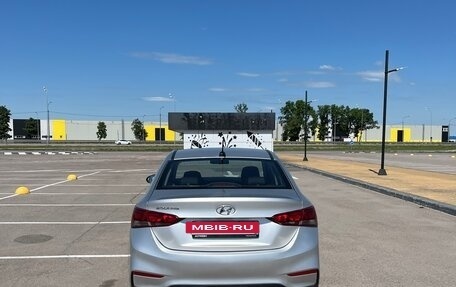 Hyundai Solaris II рестайлинг, 2017 год, 915 000 рублей, 10 фотография