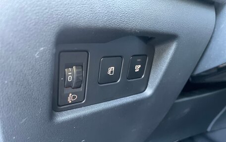 Citroen C4 II рестайлинг, 2011 год, 500 000 рублей, 24 фотография