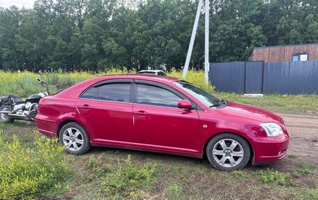 Toyota Avensis III рестайлинг, 2003 год, 650 000 рублей, 4 фотография