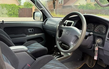 Toyota Hilux Surf III рестайлинг, 1999 год, 865 000 рублей, 11 фотография
