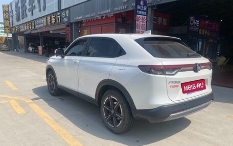 Honda Vezel, 2022 год, 1 940 000 рублей, 10 фотография