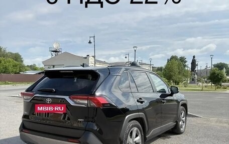 Toyota RAV4, 2021 год, 4 000 000 рублей, 4 фотография
