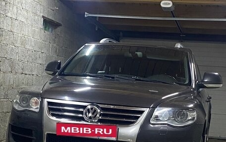 Volkswagen Touareg III, 2007 год, 1 050 000 рублей, 23 фотография