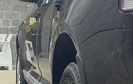 Volkswagen Touareg III, 2007 год, 1 050 000 рублей, 26 фотография