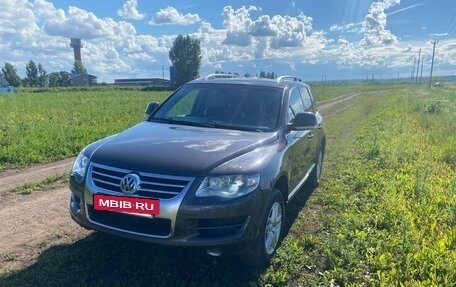 Volkswagen Touareg III, 2007 год, 1 050 000 рублей, 37 фотография