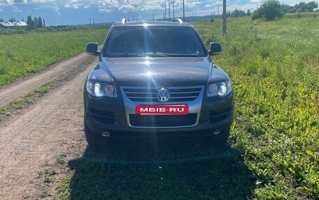 Volkswagen Touareg III, 2007 год, 1 050 000 рублей, 32 фотография