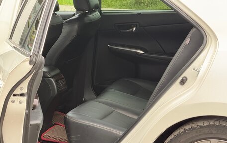 Toyota Camry, 2017 год, 2 150 000 рублей, 9 фотография