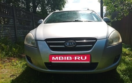 KIA cee'd I рестайлинг, 2009 год, 620 000 рублей, 2 фотография