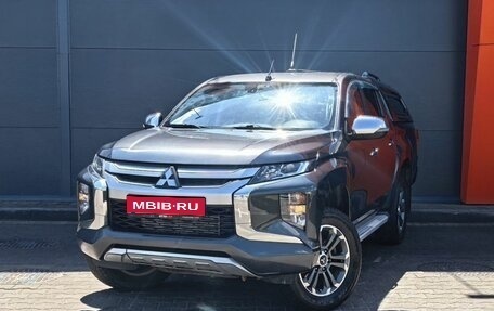 Mitsubishi L200 IV рестайлинг, 2019 год, 2 200 000 рублей, 1 фотография