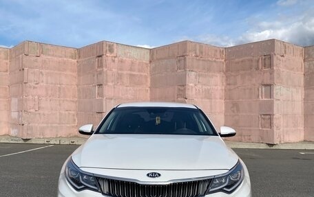 KIA K5 II, 2019 год, 1 880 000 рублей, 1 фотография
