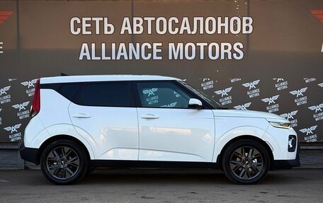 KIA Soul III, 2020 год, 1 639 000 рублей, 9 фотография
