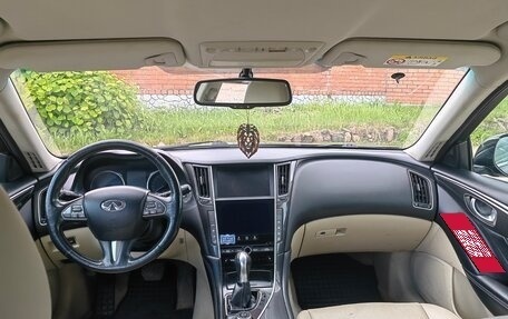 Infiniti Q50 I рестайлинг, 2015 год, 1 750 000 рублей, 14 фотография