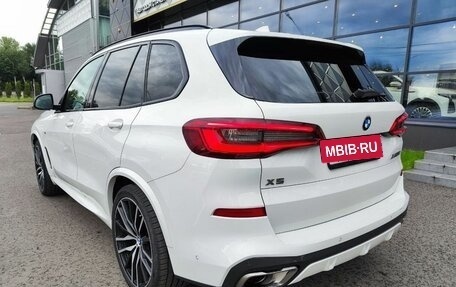 BMW X5, 2019 год, 6 200 000 рублей, 3 фотография