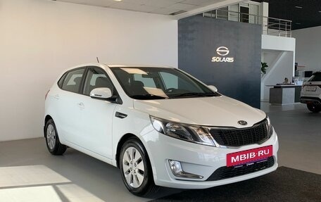KIA Rio III рестайлинг, 2014 год, 940 000 рублей, 2 фотография