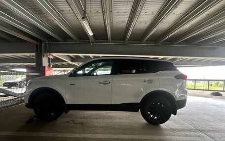 Geely Atlas, 2023 год, 2 600 000 рублей, 2 фотография