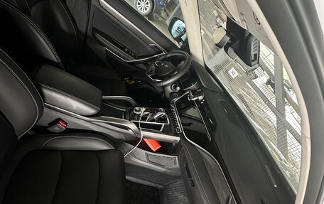 Geely Atlas, 2023 год, 2 600 000 рублей, 9 фотография