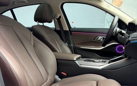 BMW 3 серия, 2024 год, 3 140 000 рублей, 12 фотография