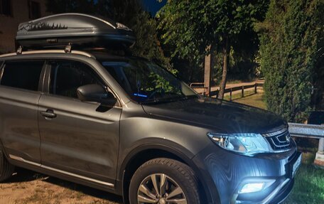 Geely Atlas I, 2019 год, 1 785 000 рублей, 3 фотография