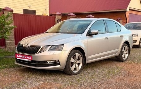 Skoda Octavia, 2018 год, 1 680 000 рублей, 5 фотография
