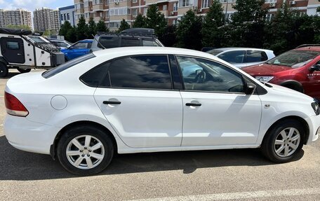 Volkswagen Polo VI (EU Market), 2015 год, 460 000 рублей, 4 фотография