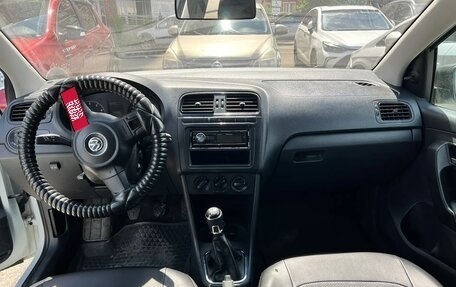 Volkswagen Polo VI (EU Market), 2015 год, 460 000 рублей, 3 фотография