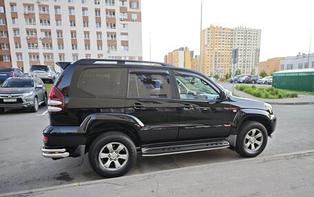 Toyota Land Cruiser Prado 120 рестайлинг, 2008 год, 4 000 000 рублей, 36 фотография