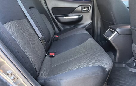 Mitsubishi L200 IV рестайлинг, 2019 год, 2 200 000 рублей, 16 фотография