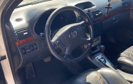 Toyota Avensis III рестайлинг, 2004 год, 480 000 рублей, 12 фотография