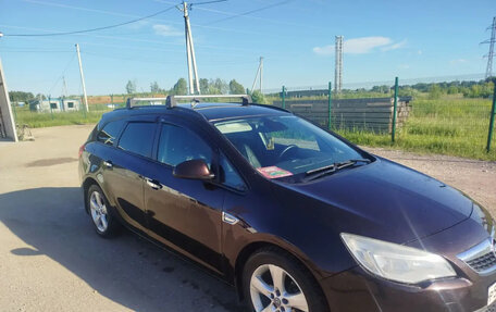Opel Astra J, 2012 год, 820 000 рублей, 2 фотография
