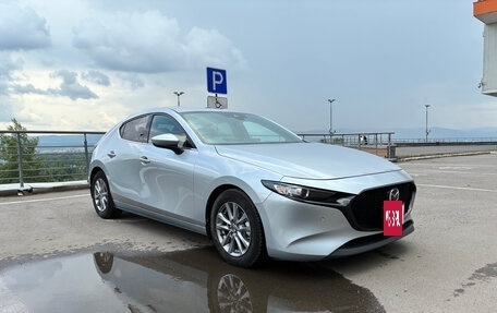 Mazda 3, 2021 год, 1 650 000 рублей, 5 фотография